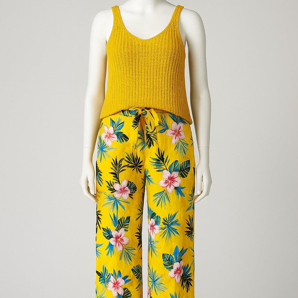 New Look Yellow Floral Wide-Leg Pants & Moon & Madison Knit Crop Tank Top Set